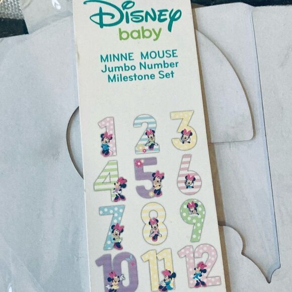 NWT Disney Baby Milestone Jumbo Number Photo Prop Set - Picture 3 of 3